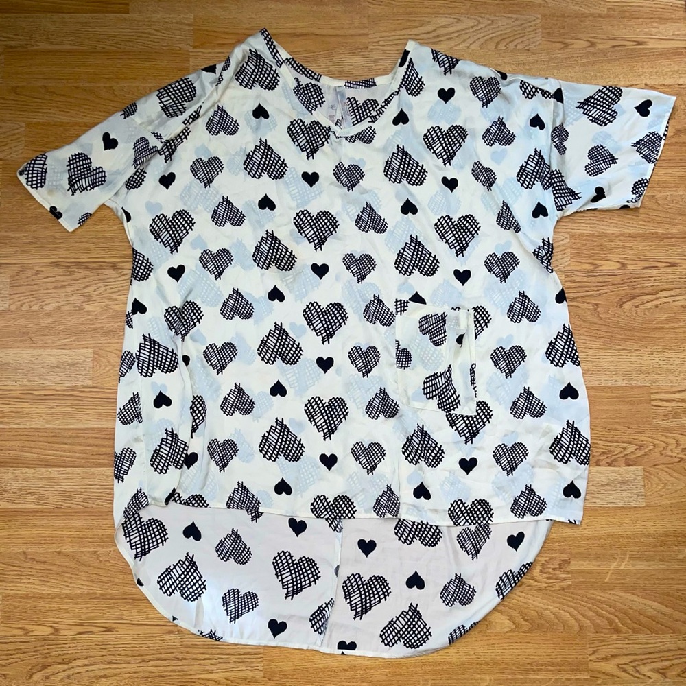 Melissa McCarthy Seven7 3X High-Low Black & Cream Heart Love Pattern Tunic - Picture 5 of 9